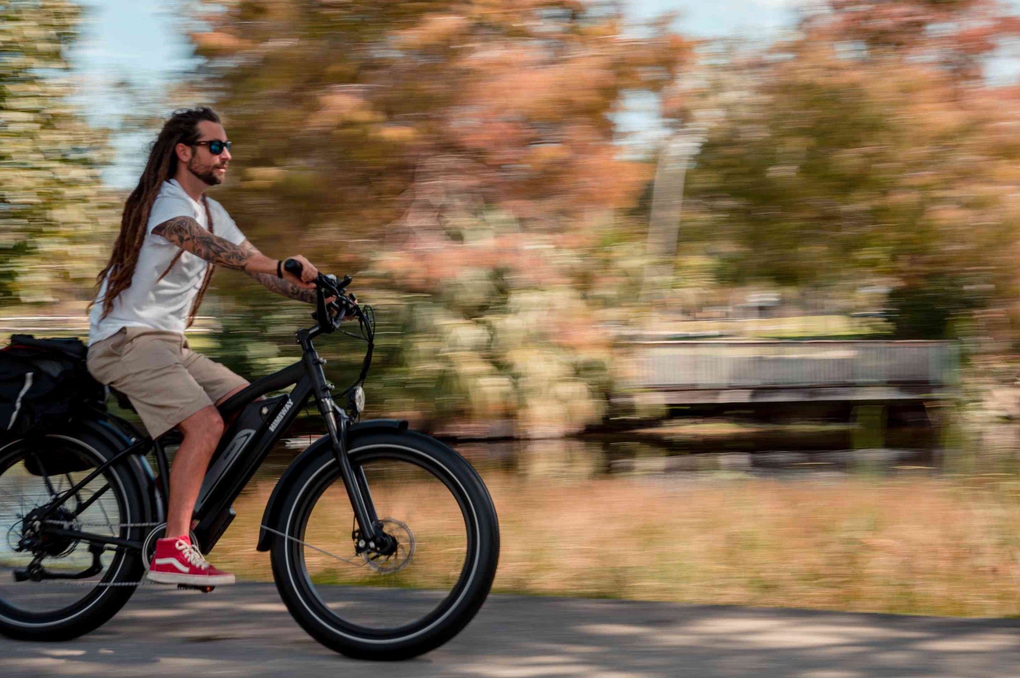Schwungvoll durch die Stadt: Die Vorteile von E-Fatbikes im Frühling | Himiway